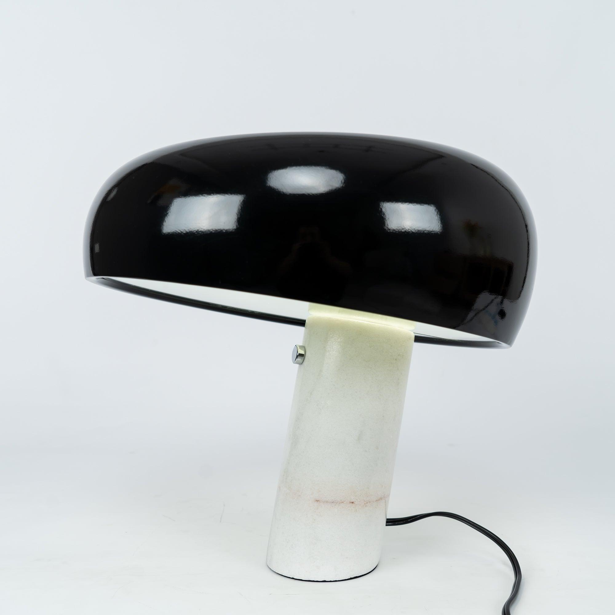 Wiloma Table Lamp
