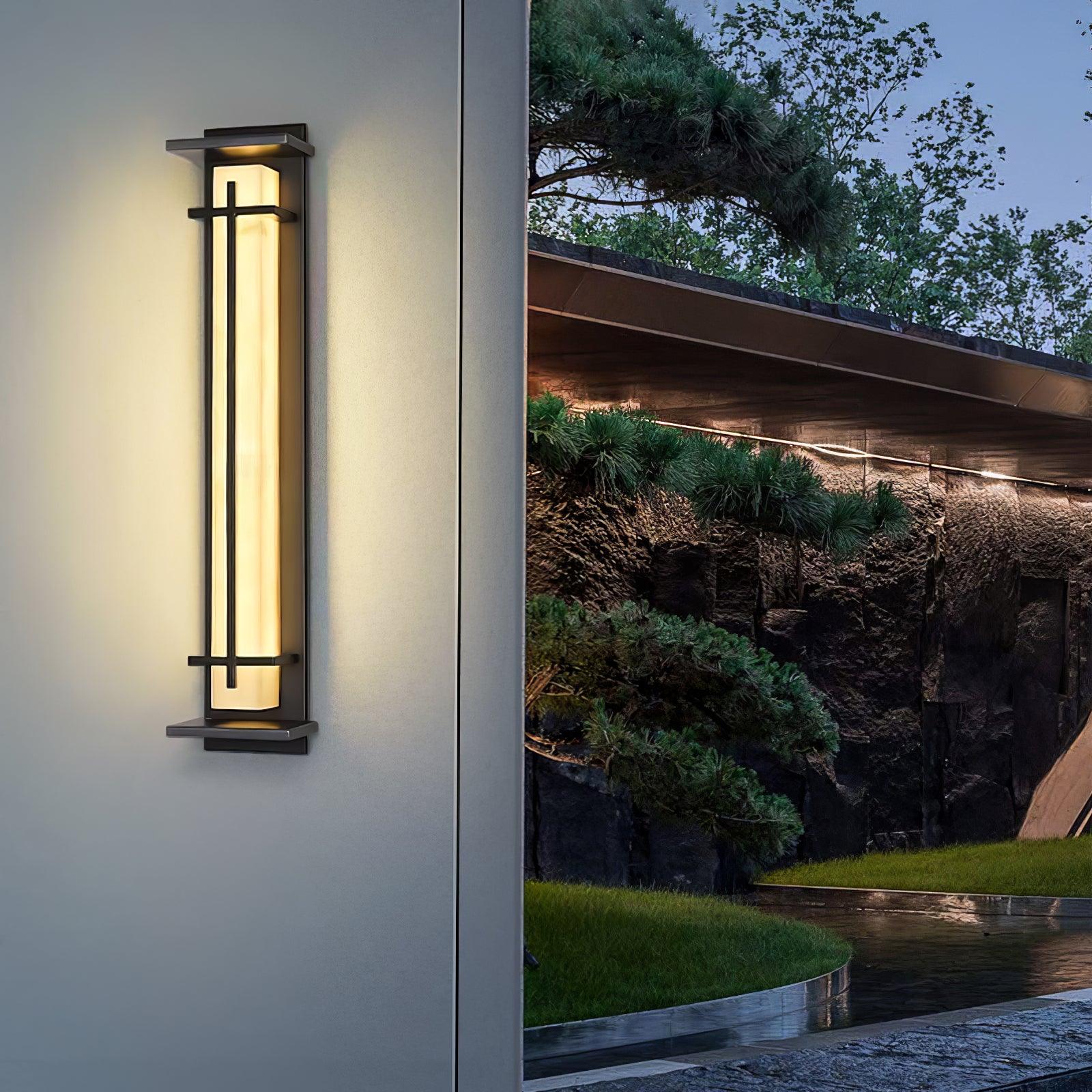 Jorioi Outdoor Wall Light