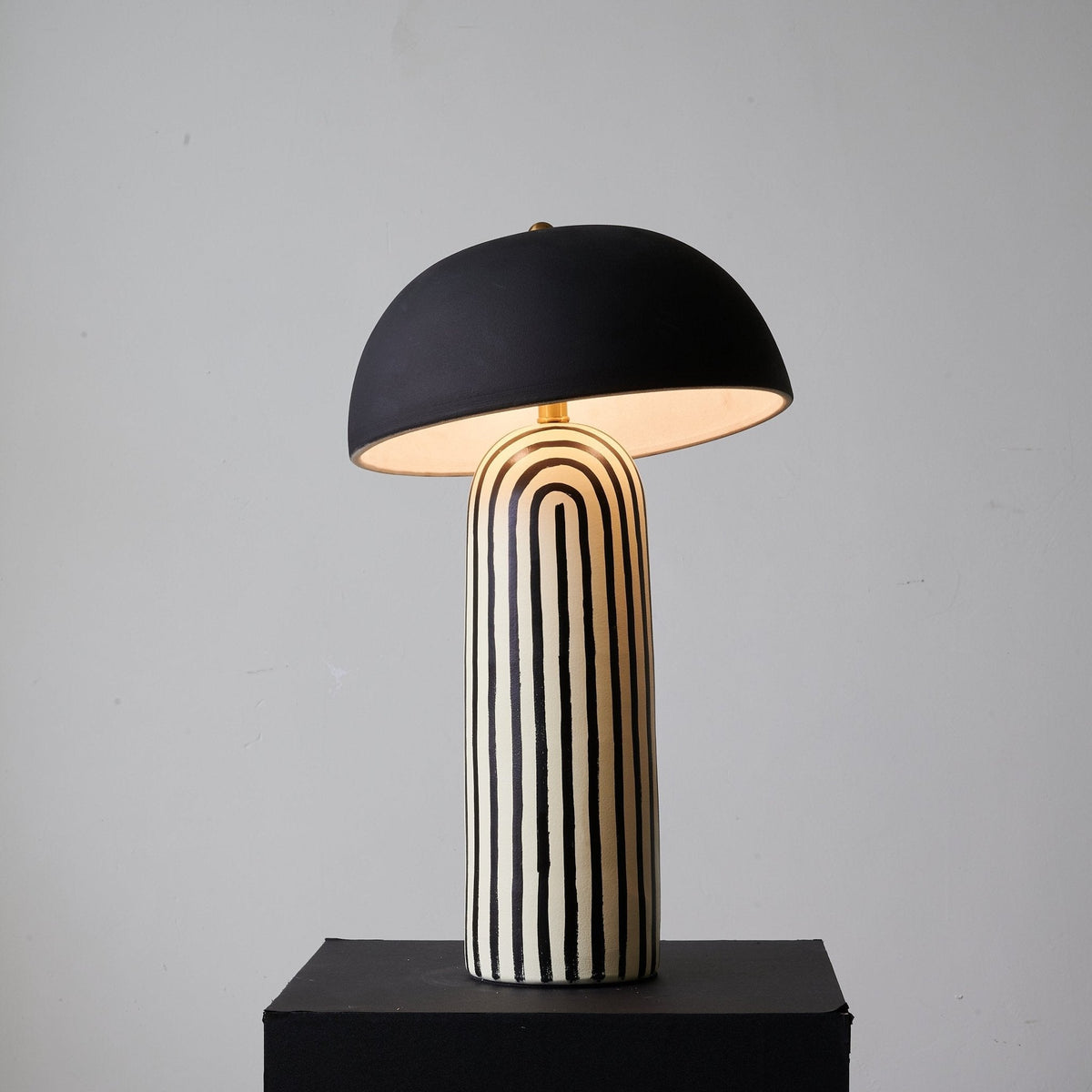 Stria Table Lamp – detail 2