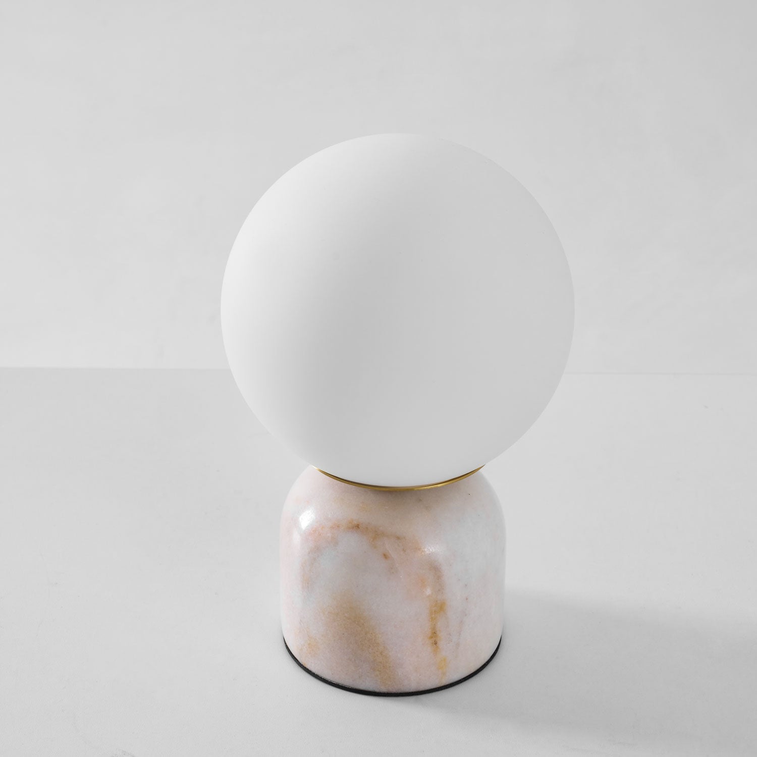 Okavo Globe Table Lamp