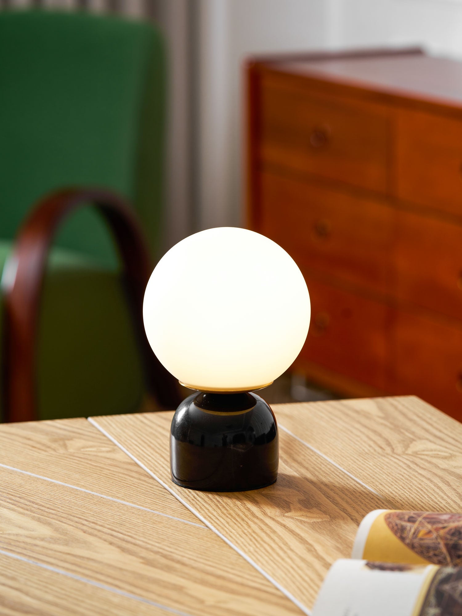 Okavo Globe Table Lamp