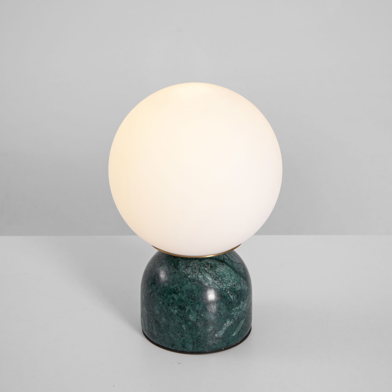 Okavo Globe Table Lamp