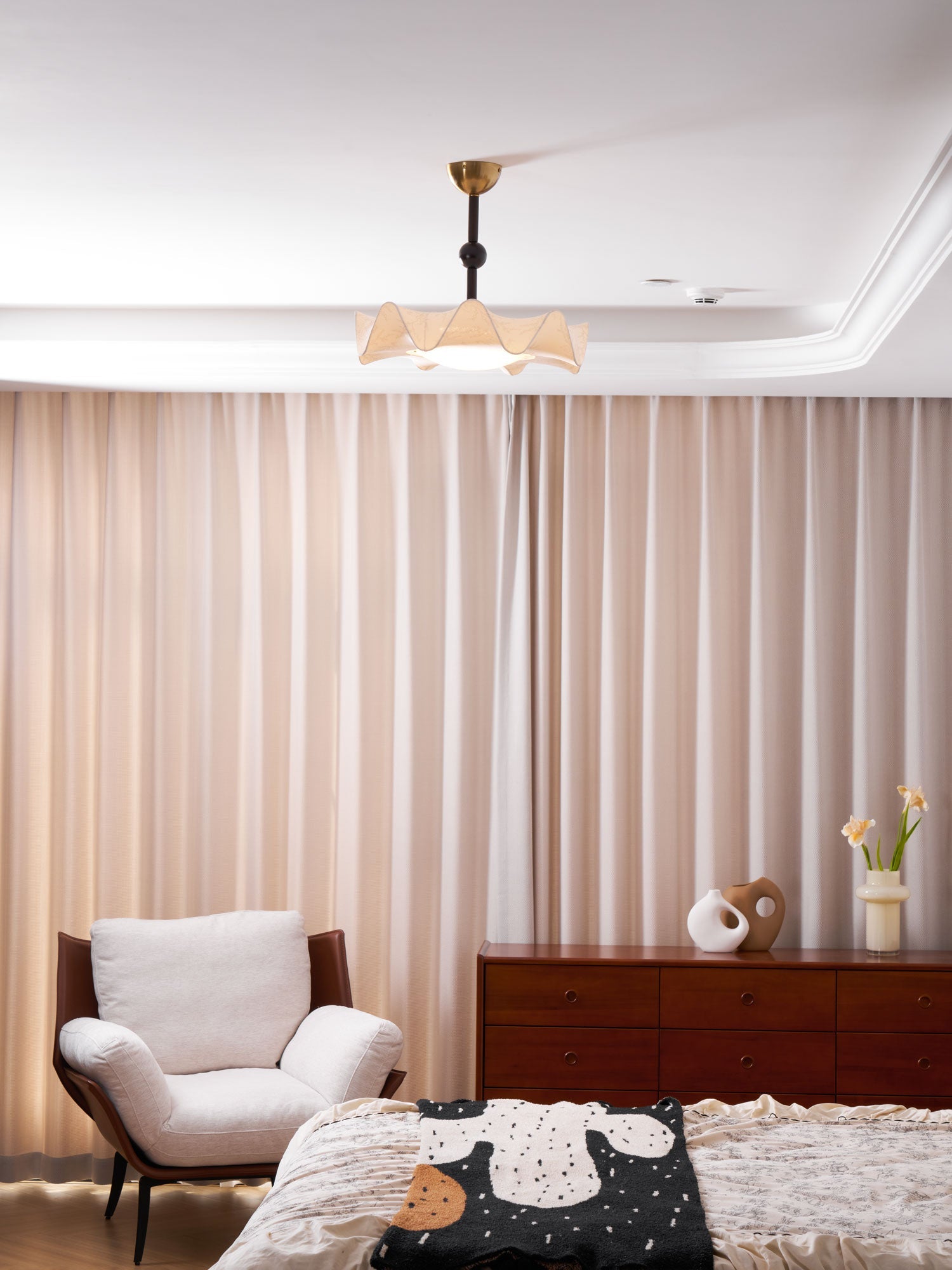 Paloay Petal Ceiling Light