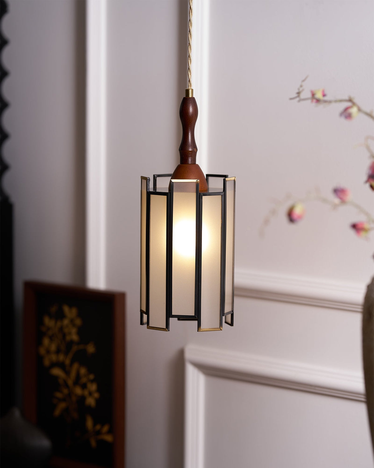 Tiffany Stained Glass Pendant Lamp - Vakkerlight