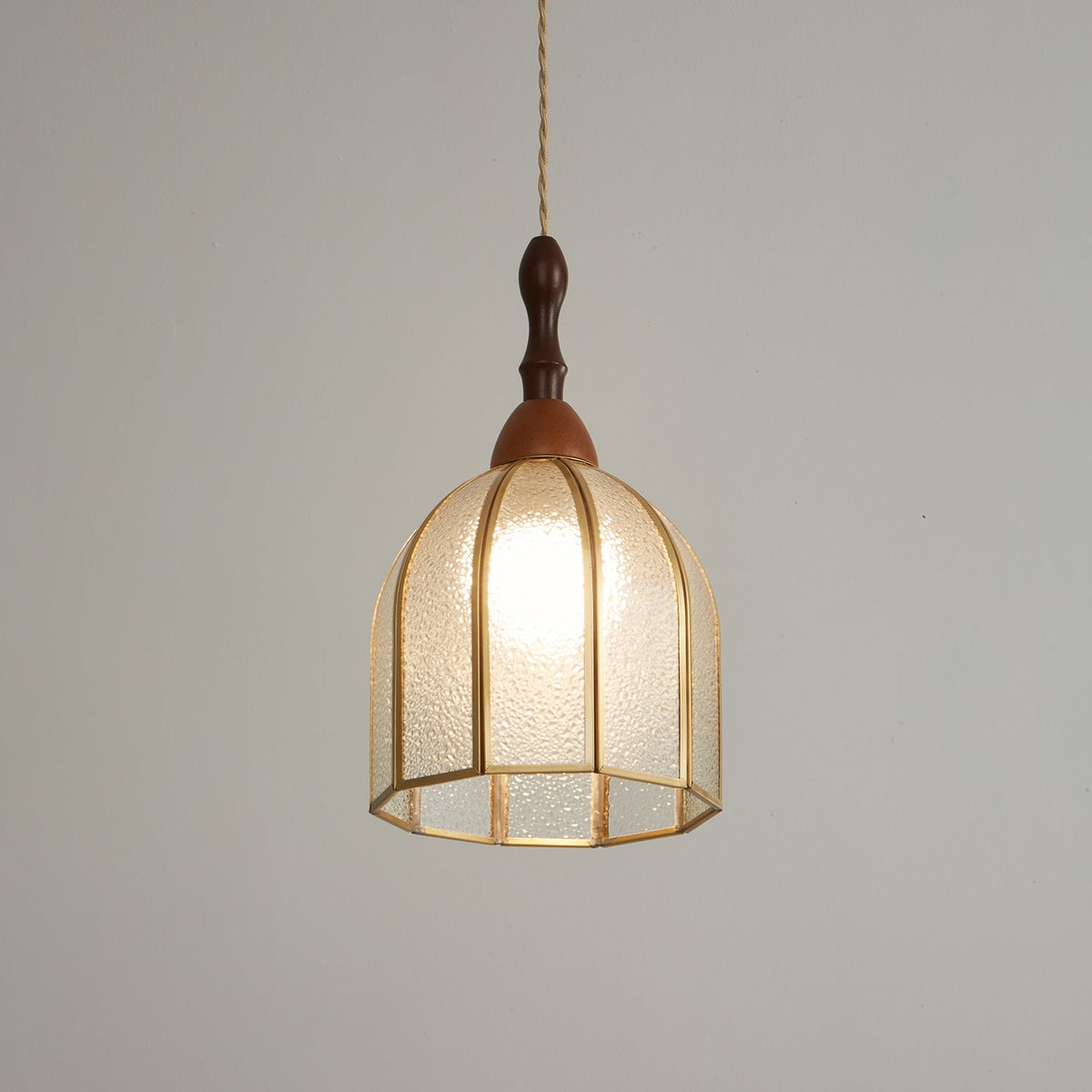 Tiffany Stained Glass Pendant Lamp - Vakkerlight