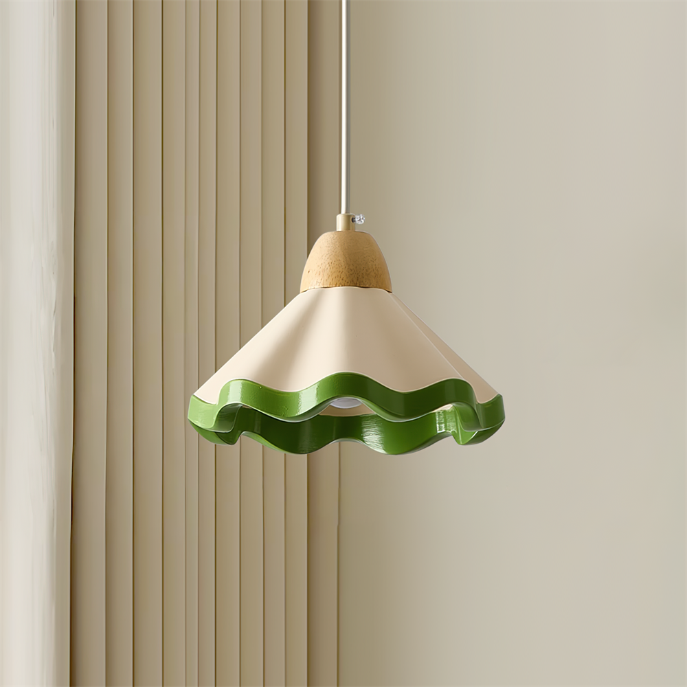 Halenoal Scalloped Pendant Light