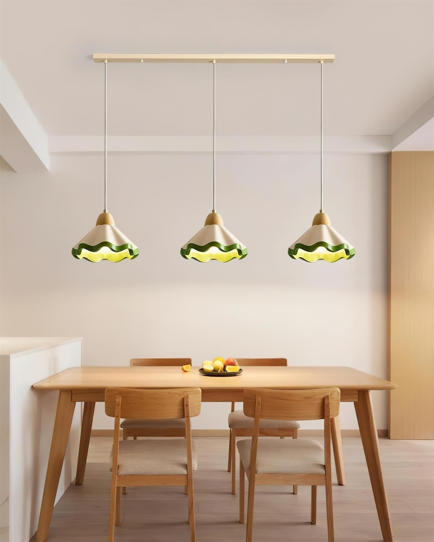 Halenoal Scalloped Pendant Light