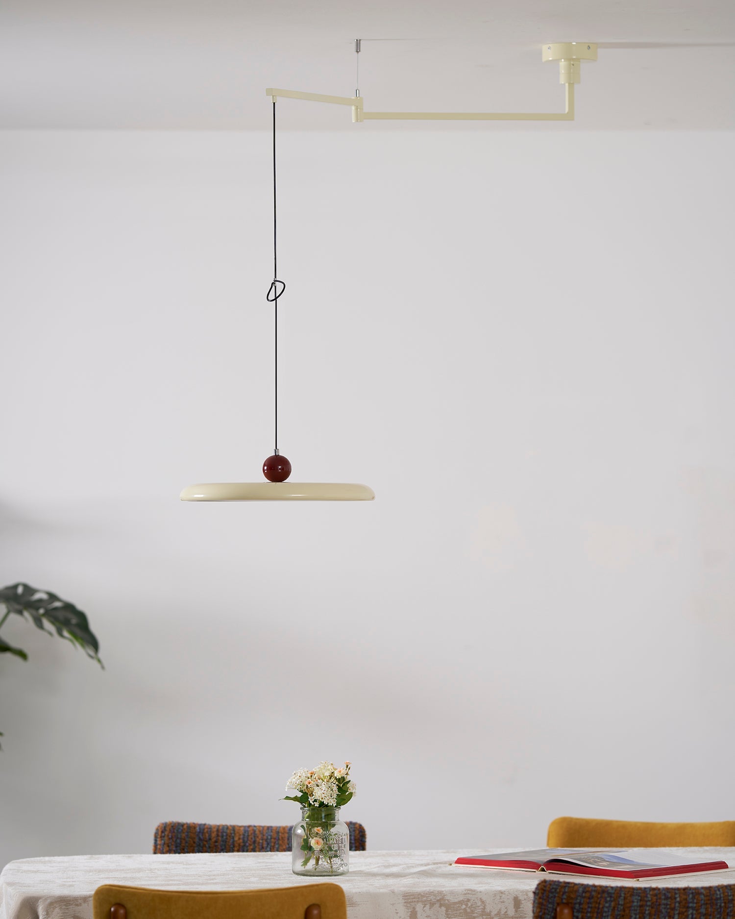 Miraeras Pendant Light