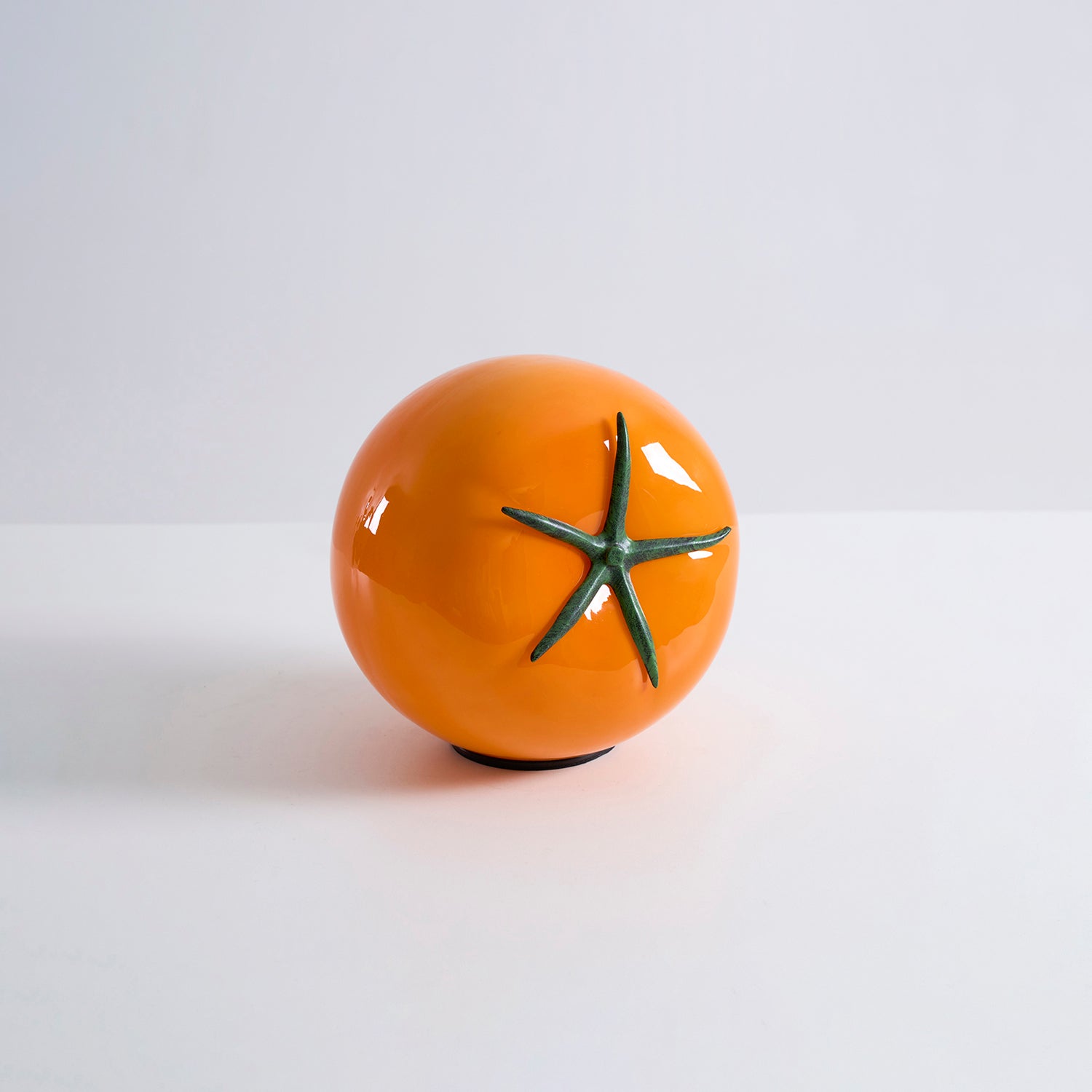 Halearey Tomato Table Lamp