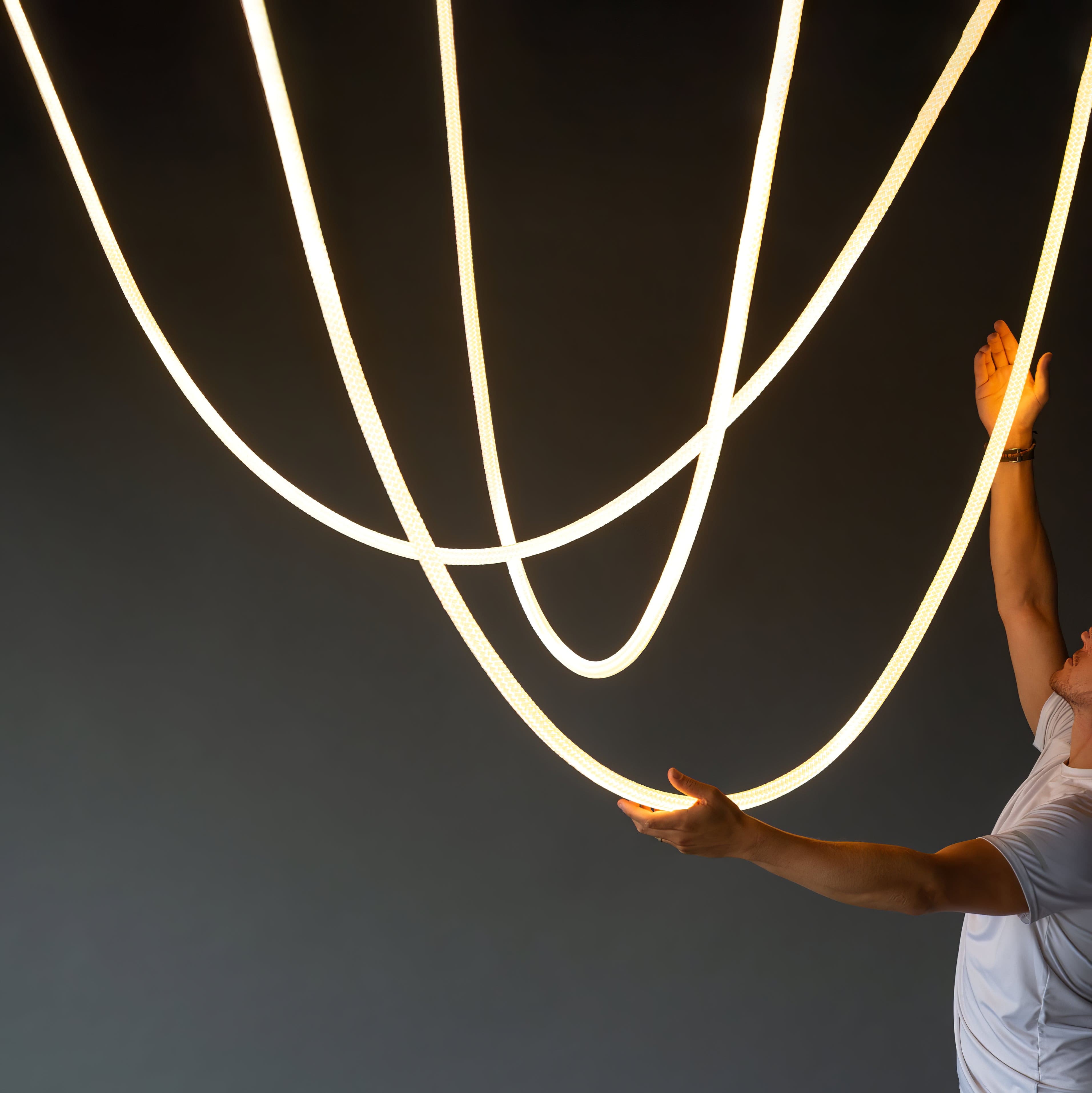 Yaralen Flexible Pendant Light