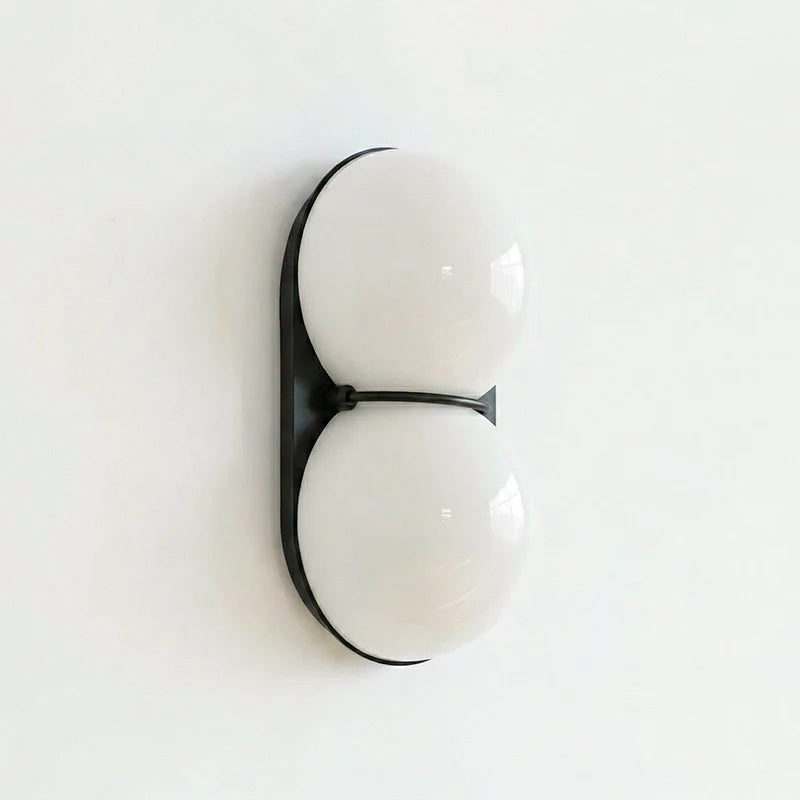 Akroia Wall Light