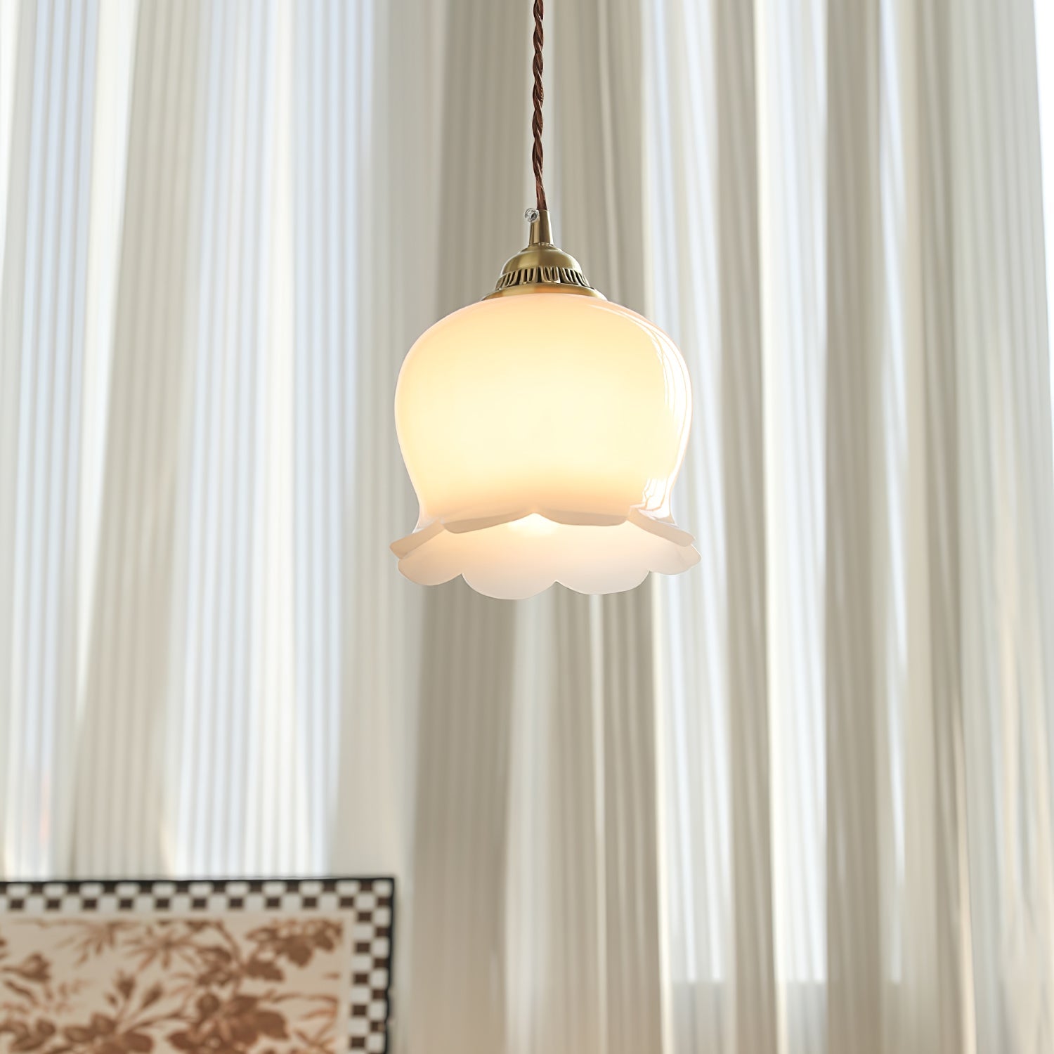 Emaley Flower Pendant Light