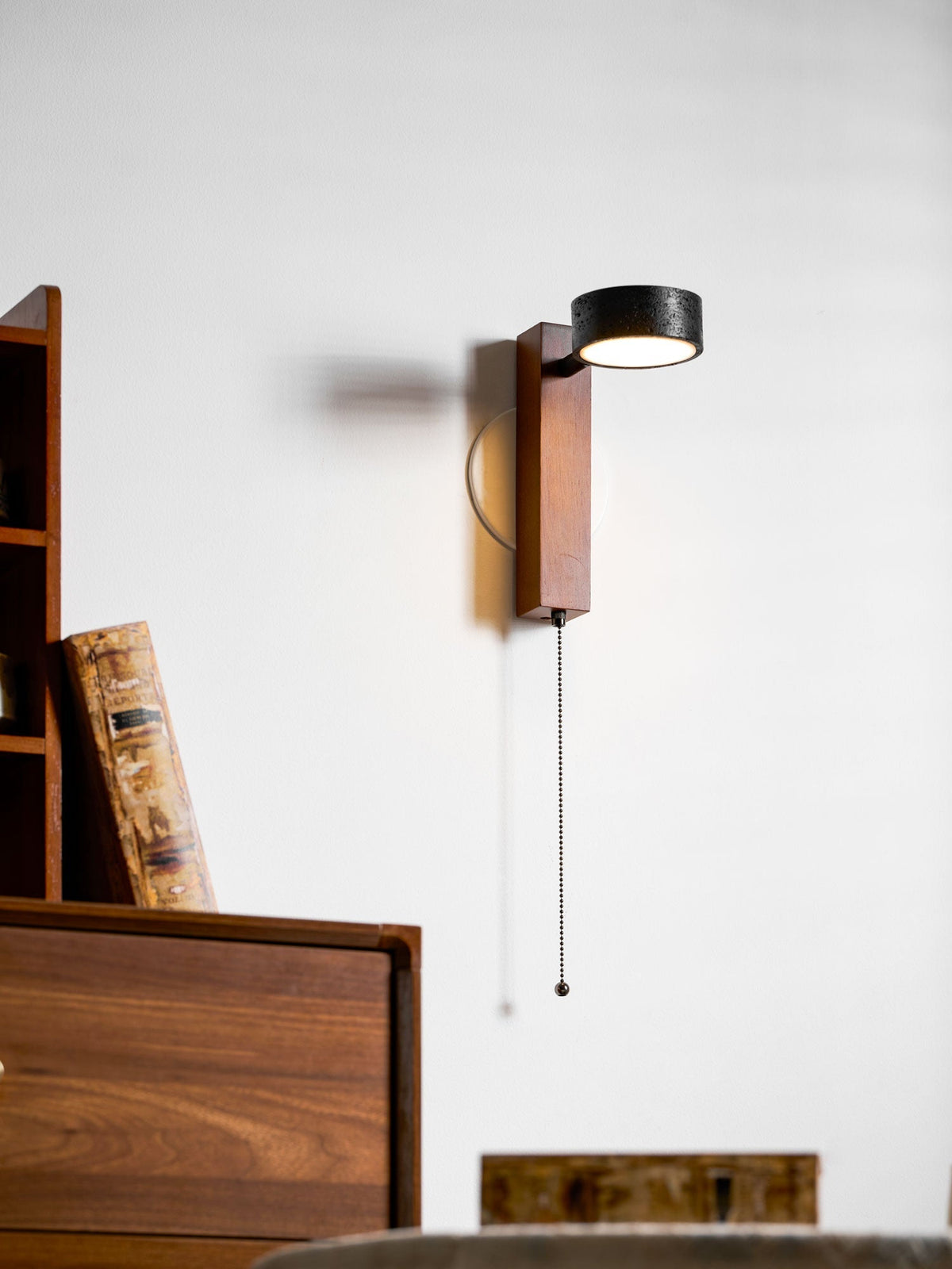 Vera Wall Sconce – detail 21