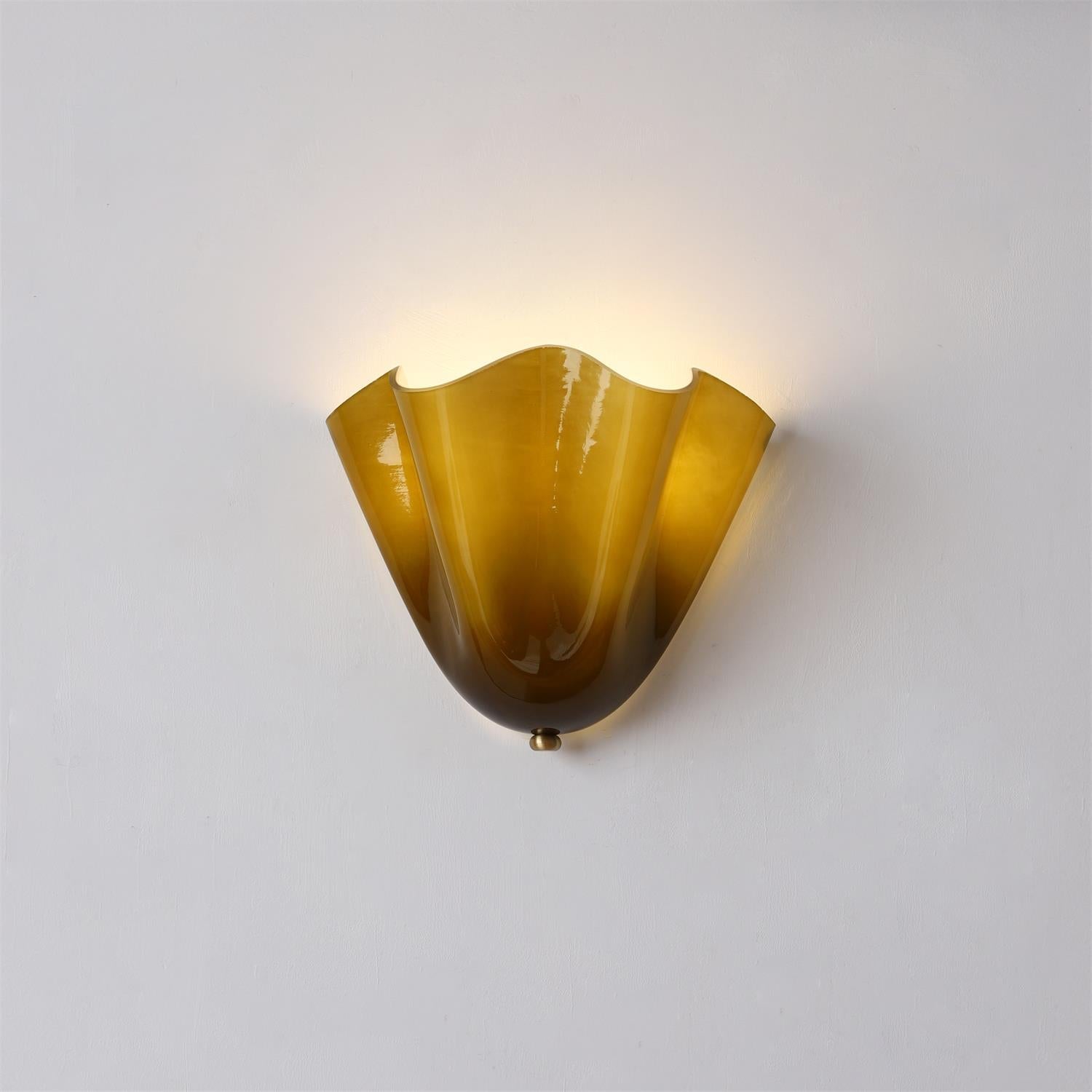 Emuna Shell shape Wall Light