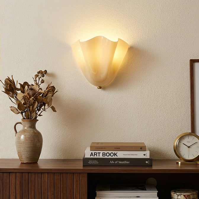 Emuna Shell shape Wall Light