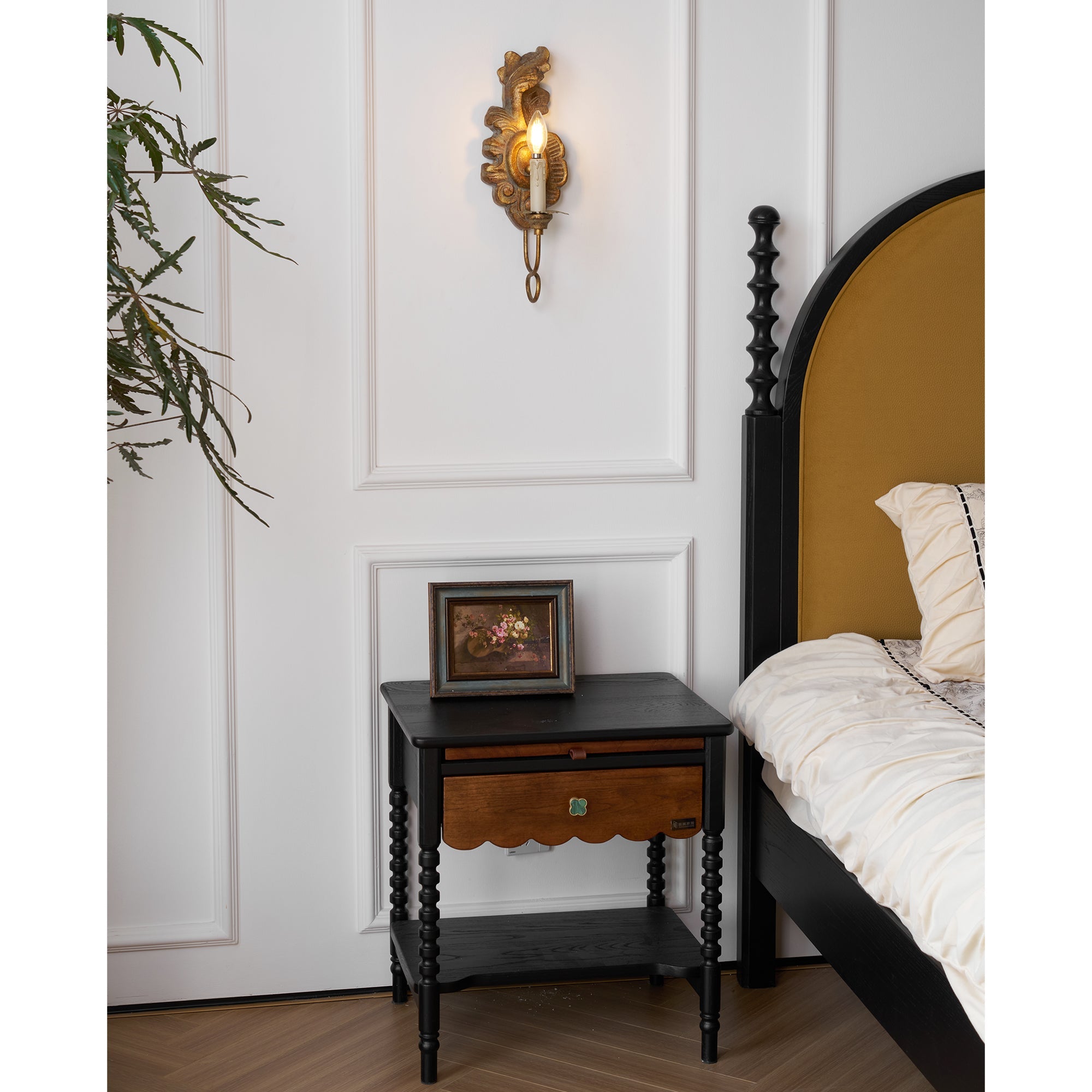 Melayton Vintage Wall Light