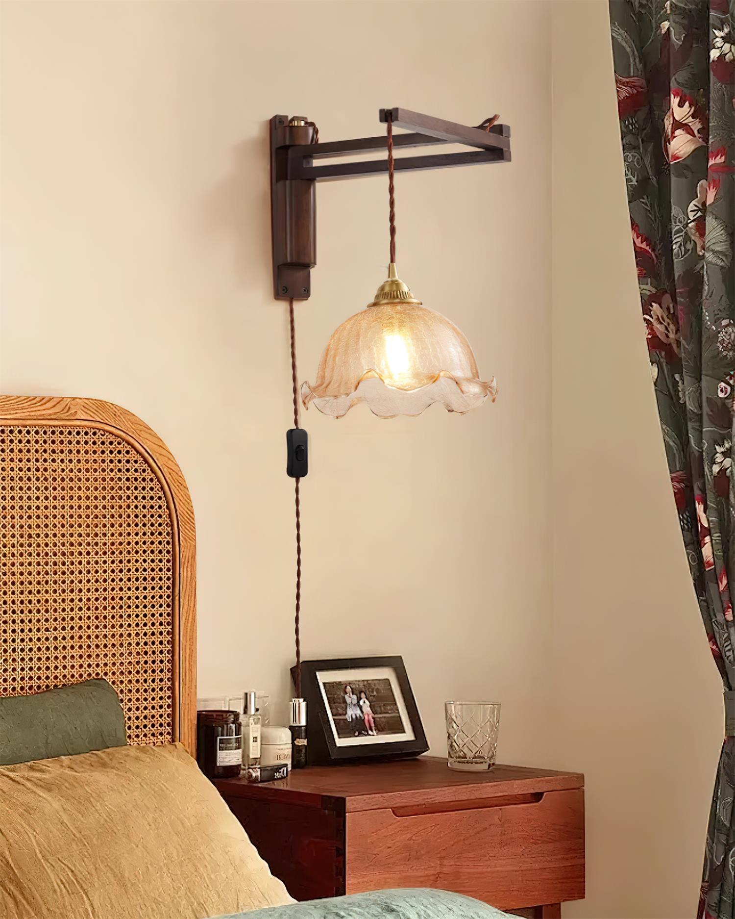 Talieney Wall Light