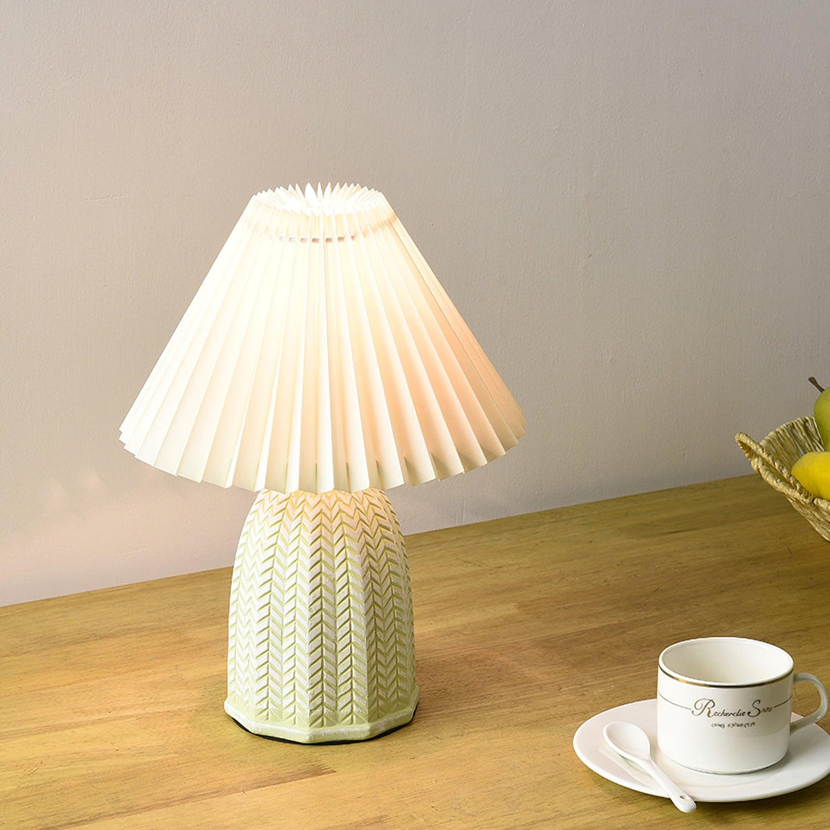 Vintage Pleated Table Lamp – detail 3
