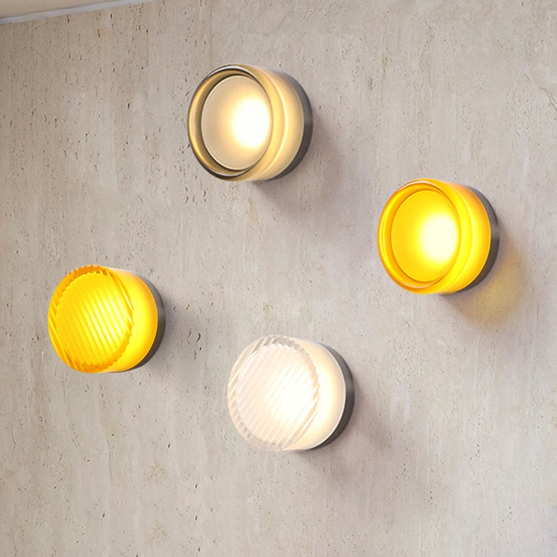Quinmar Textured Wall Light