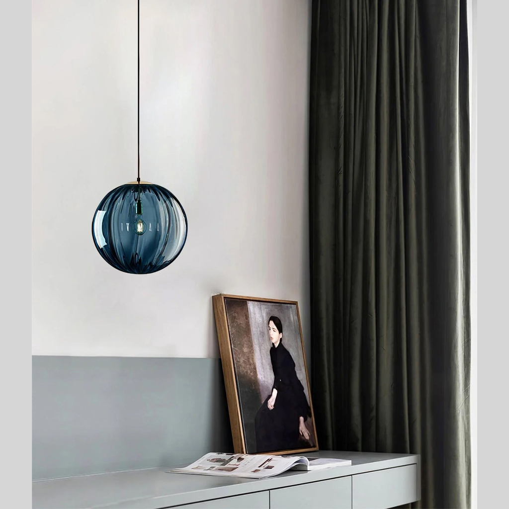 Suspension globe Yoionessa