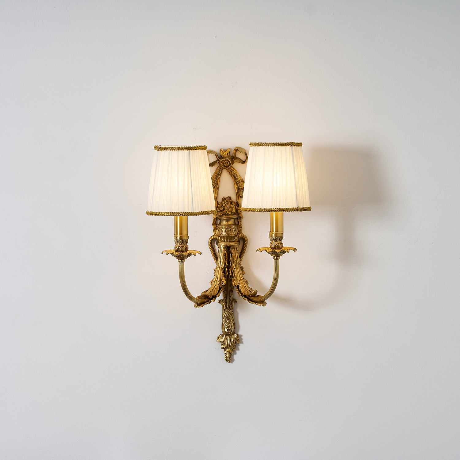 Markaen Classic Wall Light
