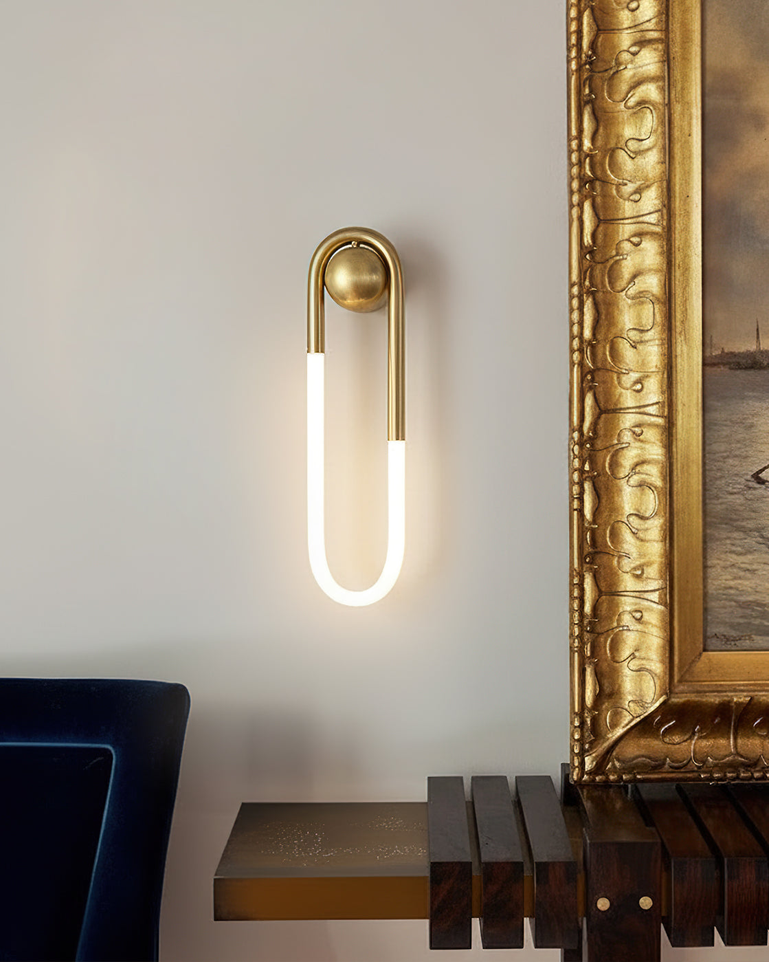 Macove Loop Wall Light
