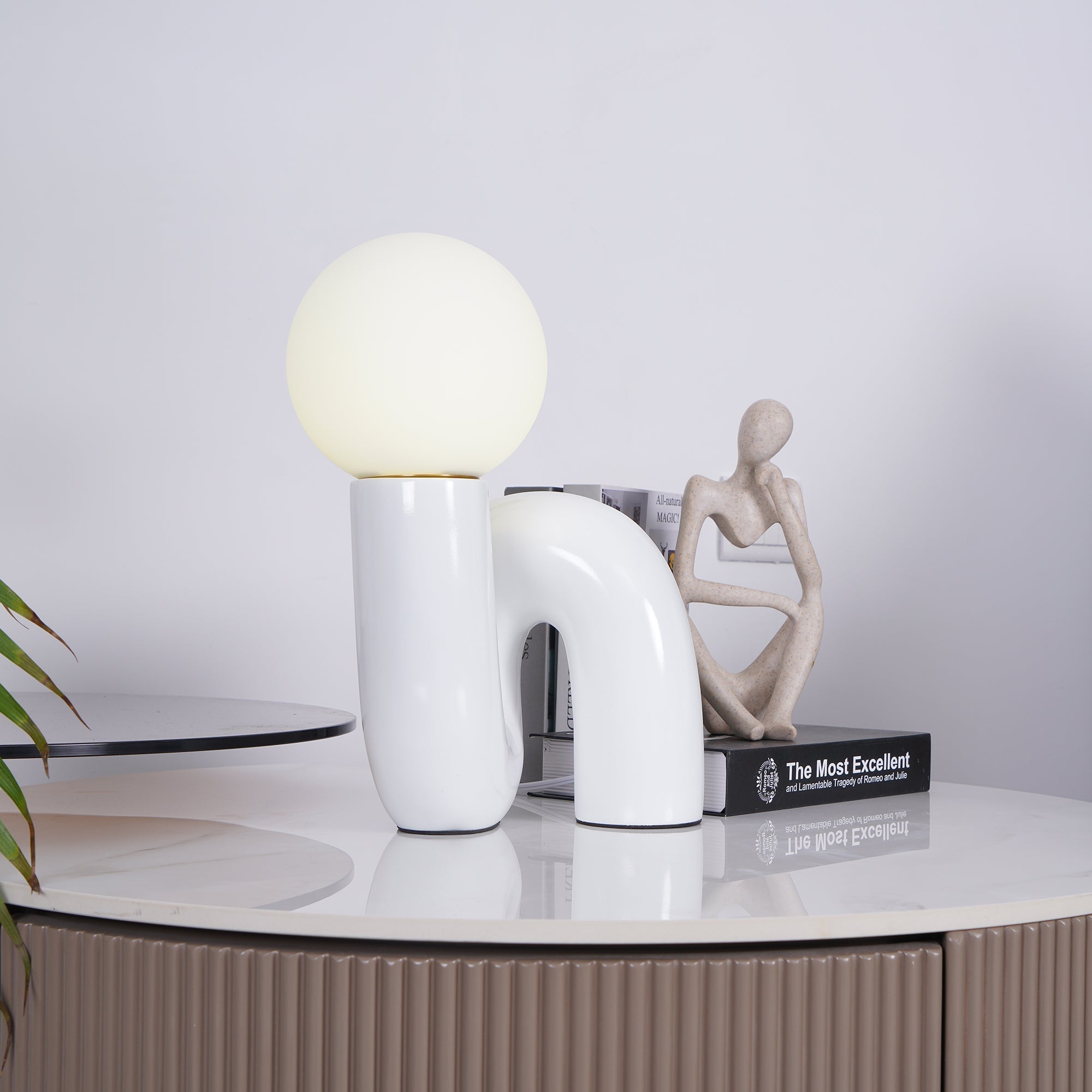 Mavorra Spiral Table Lamp