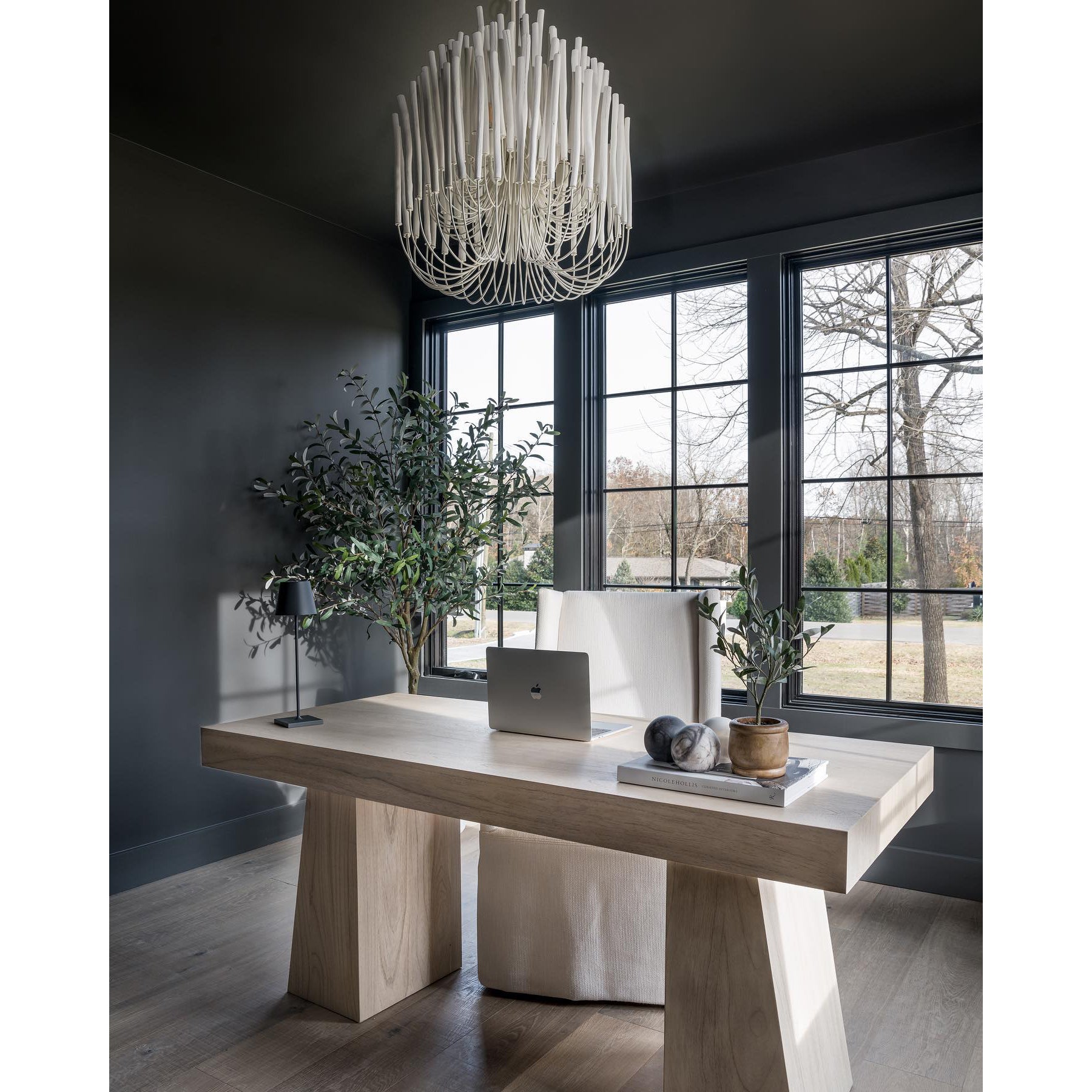 Kaibay Round Chandelier